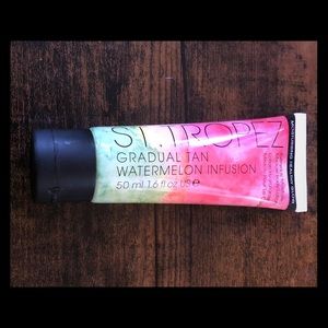 🎉 3 for $15 St. Tropez gradual tanning lotion